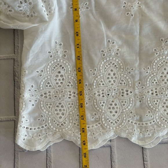 Eyelet Embroidery Puff Sleeve Blouse Tops Round Neck Half Sleeve Size L 8/10 - Picture 9 of 11